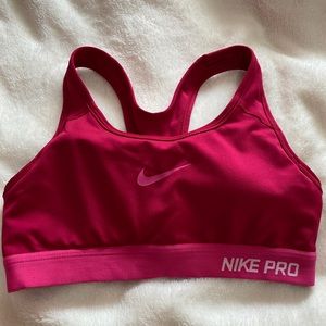 Nike Pro sports bra